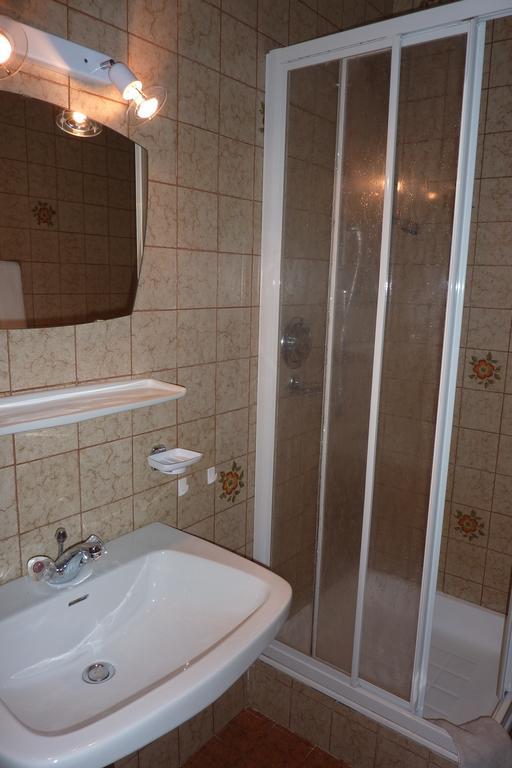Hotel Garni Rebhof Nalles Camera foto